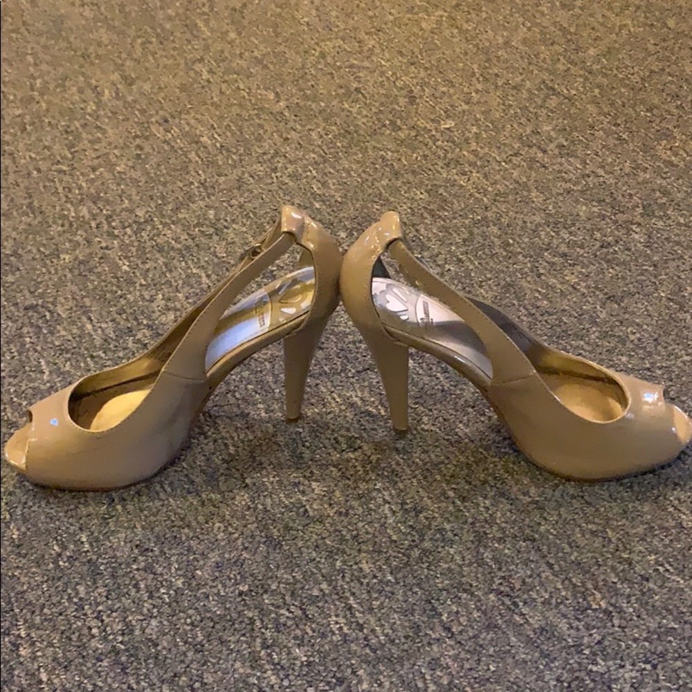 Fergicious nude open toe platform heels
